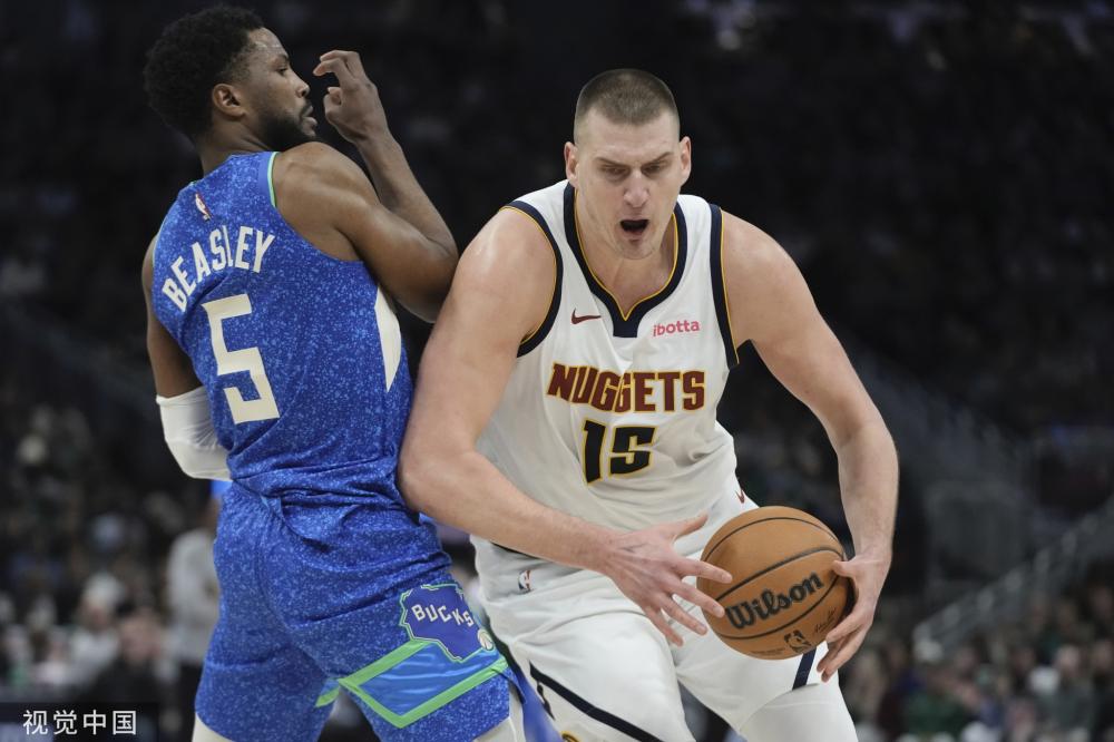 他的表现却 他的表现却