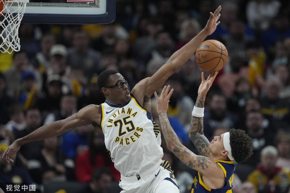 在字母哥的 在字母哥的